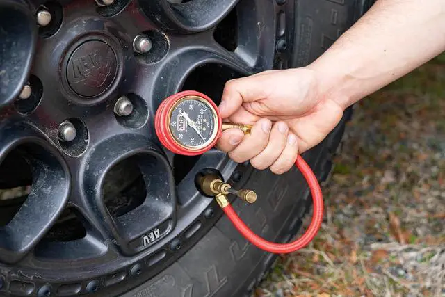 Alt view image 6 of 7 - ARB ARB505 E-Z Tire Pressure Deflator Gauge Kit BUNDLE WITH ARB 10000011 Speedy Seal Tire Repair Kit