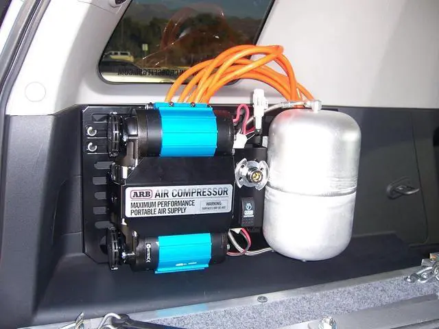 Alt view image 6 of 7 - ARB 171507 4 Litre Aluminium Air Tank for Air Compressors, over 1 gallon, On-Board Installation Ready