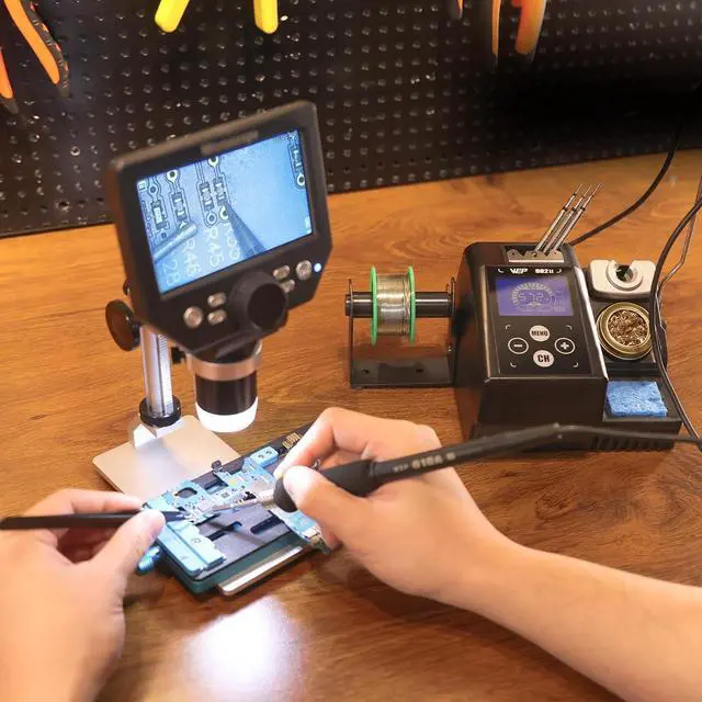 Alt view image 2 of 7 - 982 II Precision Soldering Station Kit with 3 C245 compatible Soldering Iron Tip Cartridge, Lead-Free Solder Wire, 4 Memory Channels, Tip Change Groove, Integrated Cleaning Tools