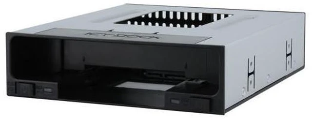 Alt view image 3 of 7 - ICY DOCK flexiDOCK MB795SP-B Tray-less 2.5" and 3.5" SAS/SATA SSD/HDD Docking Enclosure for External 5.25" Drive Bay