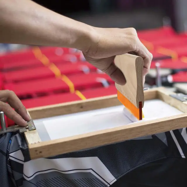 Alt view image 7 of 7 - 46 Pieces Screen Printing Kit with 4 Color Screen Printing Ink, 2 Size Screen Printing Frame and Squeegees for Screen Printing