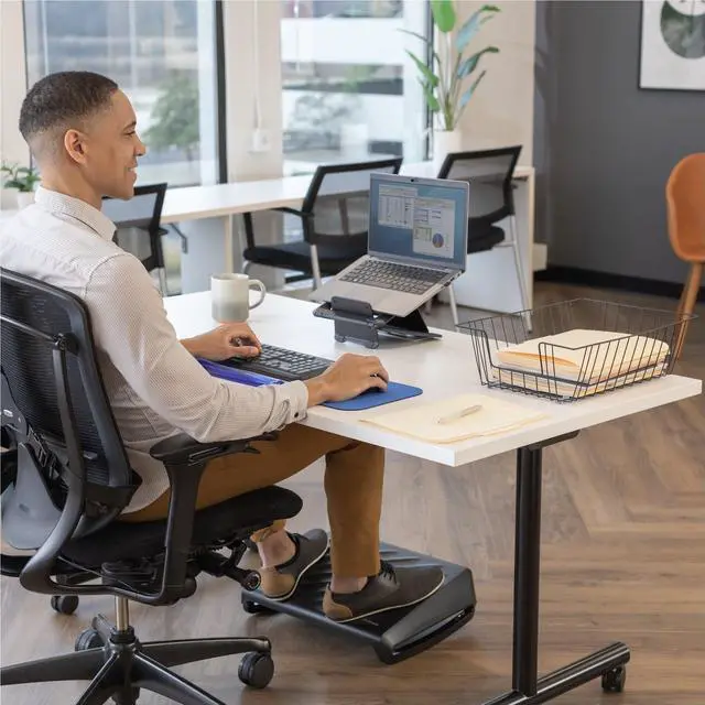 Alt view image 6 of 6 - 58021 Medium Mouse Pad (Blue)