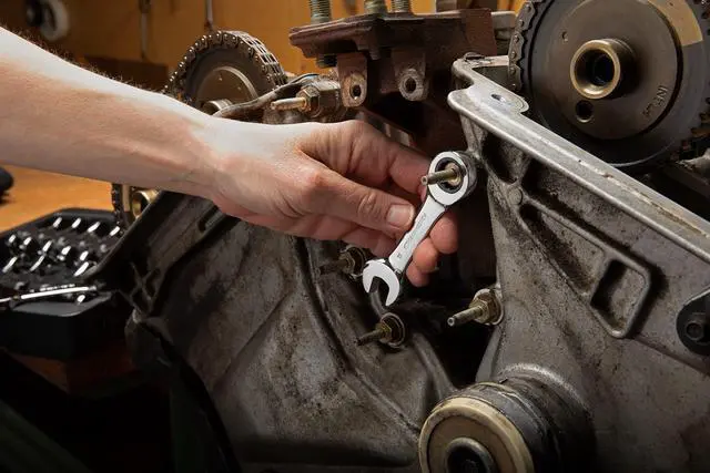 Alt view image 7 of 7 - 14 Pc. 12 Point Stubby Ratcheting SAE/Metric Combination Wrench Set - 85206