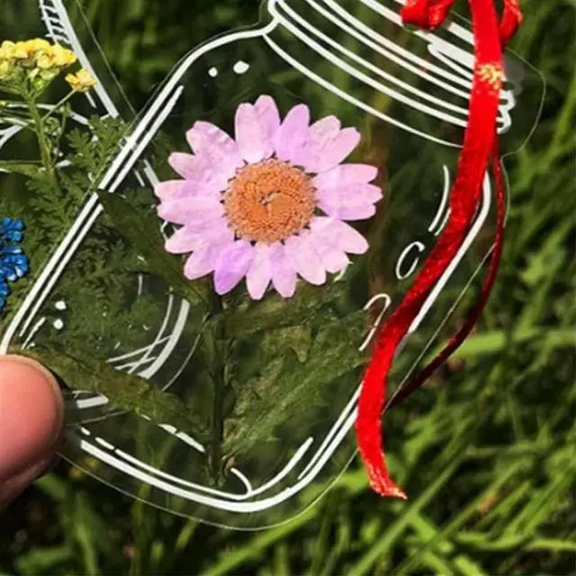 Main image of 120Pcs Transparent Dried Flower Bookmarks, Handmade DIY Pressed Flowers Bookmark, Clear Flower Page Clips Bookmarks Diy