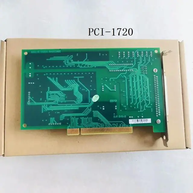 Alt view image 3 of 3 - PCI-1720 A1 4-Channel Isolated Analog Output Card