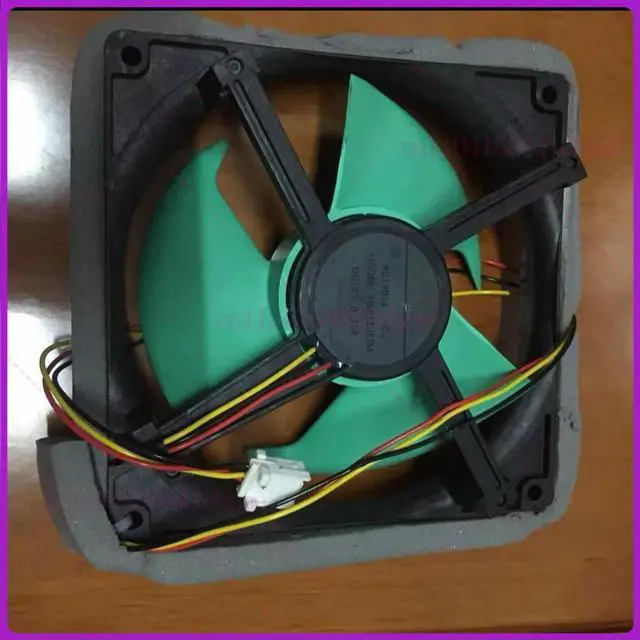 Main image of For Panasonic Haier refrigerator refrigeration fan MODEL FBA12J12M DC12V0.23A
