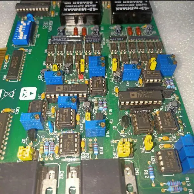 Main image of 12 Bit 2-channel Isolated Analog Output ISA Card PCL-728 REV.A1 Data Capture Card