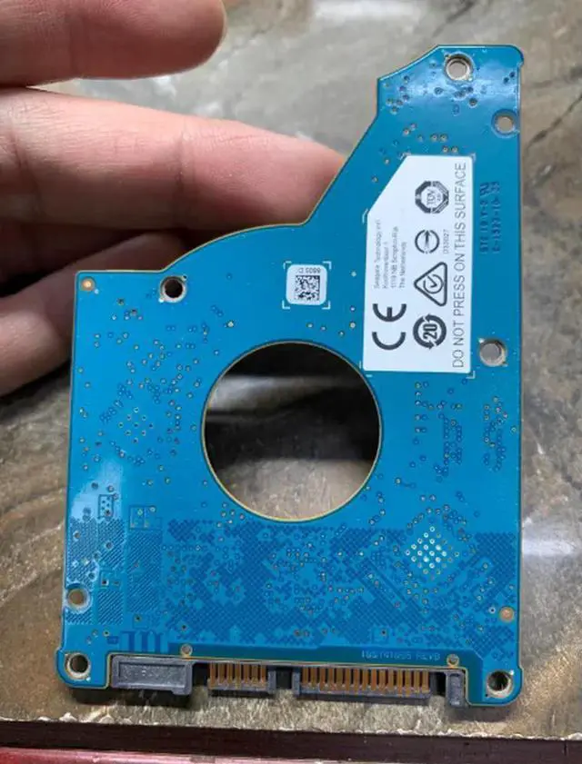 Main image of Circuit board number 100741095 REV B