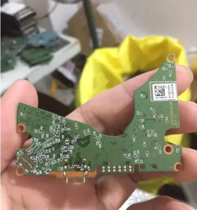 Main image of Mobile hard drive PCB board 2060-810003-001 REVP1