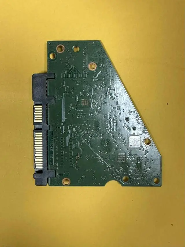 Alt view image 2 of 2 - Circuit Board 100870255 REV A