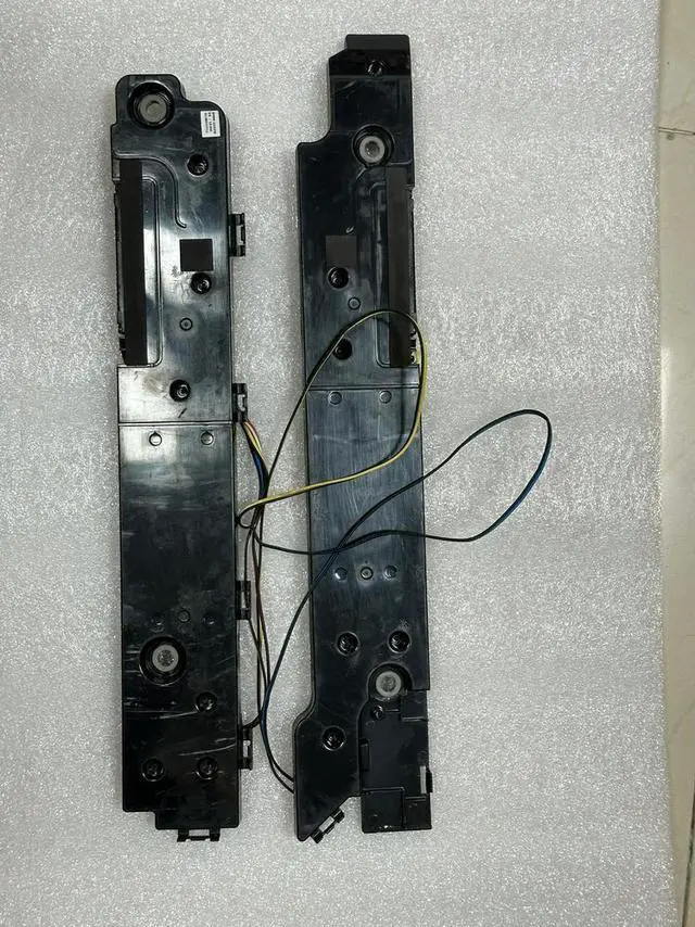 Main image of UA65F8000AJ Horn Speakers BN96-25555E Pair