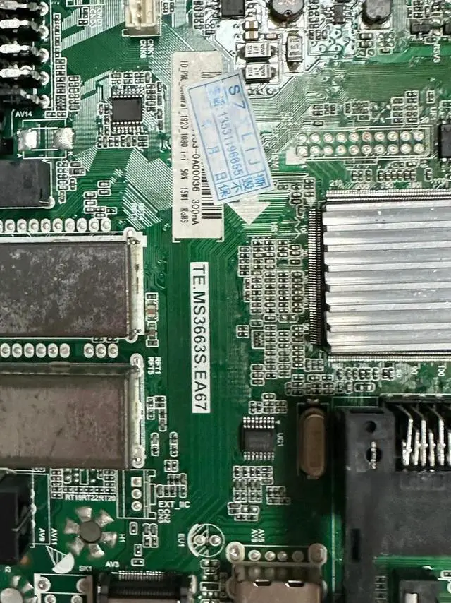 Alt view image 3 of 3 - te.ms3663s.ea67 12V powered TV board with constant current light strip drive
