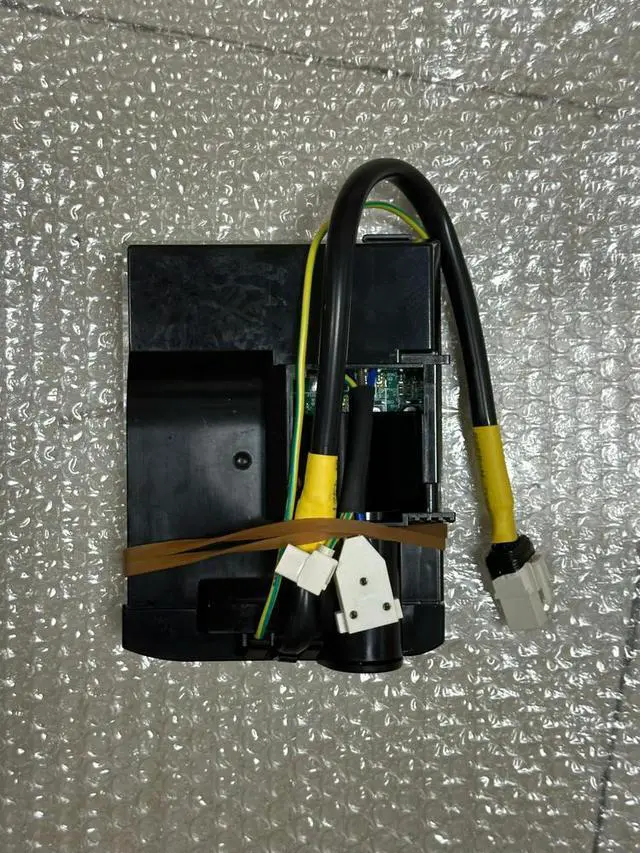 Alt view image 2 of 3 - VNX1116Y VNX1113Y VTH1113Y MZ-300-04RCN drive control board 110V-127V