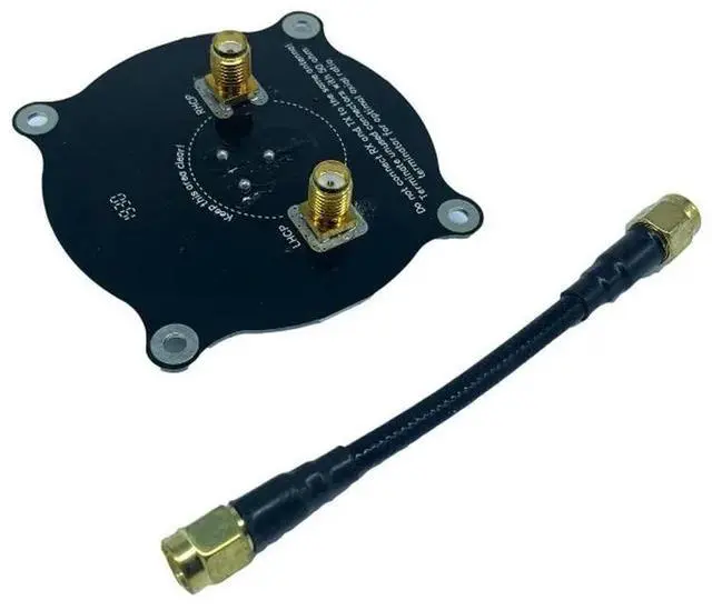 Main image of Pagoda Triple Feed Pagoda Antenna Left and Right Rotation Receiving Antenna 5.8G Pagoda Flat Antenna