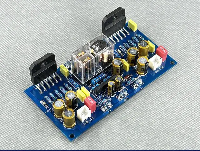 Alt view image 2 of 3 - LM3886 dual channel with horn protection amplifier board