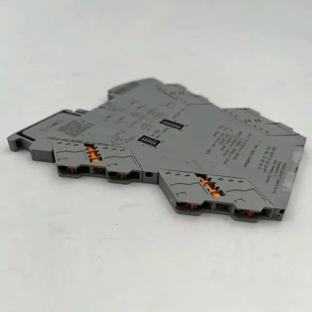 Alt view image 3 of 3 - 2902040 MINI MCR-2-UI-UI-PT Signal Conditioner
