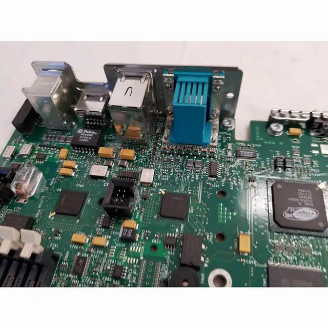 Alt view image 3 of 3 - ProLiant DL380 G2 228494-001 Motherboard