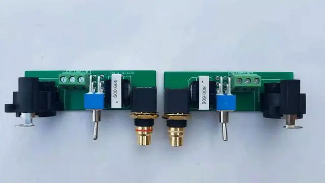 Alt view image 3 of 3 - Unbalanced RCA single-ended to balanced XLR signal, passive conversion board
