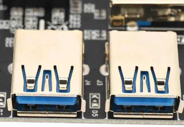 Main image of 5X 4 Ports Pcie Riser Adapter Board PCI-E 1X To 4 USB 3.0 PCI-E Rabbet GPU Riser Extender Ethereum ETH/Monero XMR