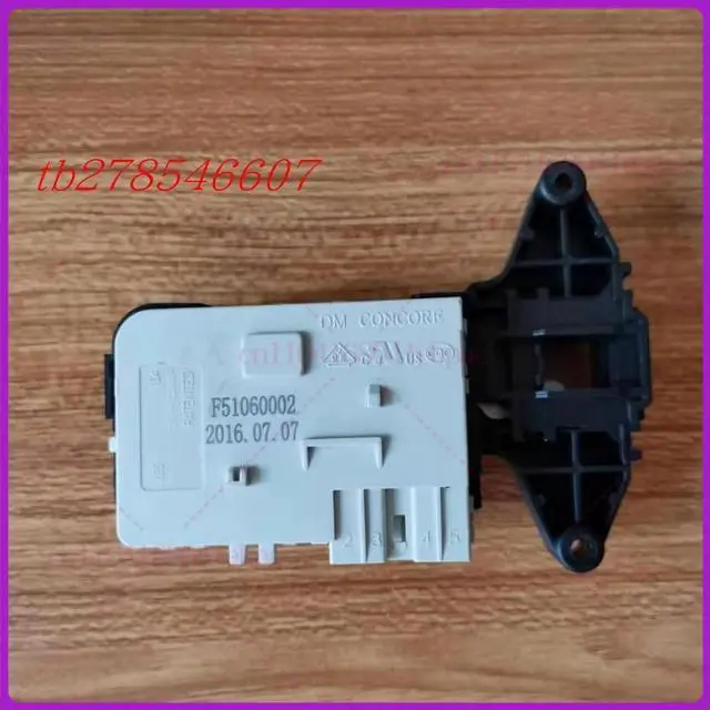 Main image of For Blomberg WNF80221JS/WNF70221JS door locks, washing machine accessories