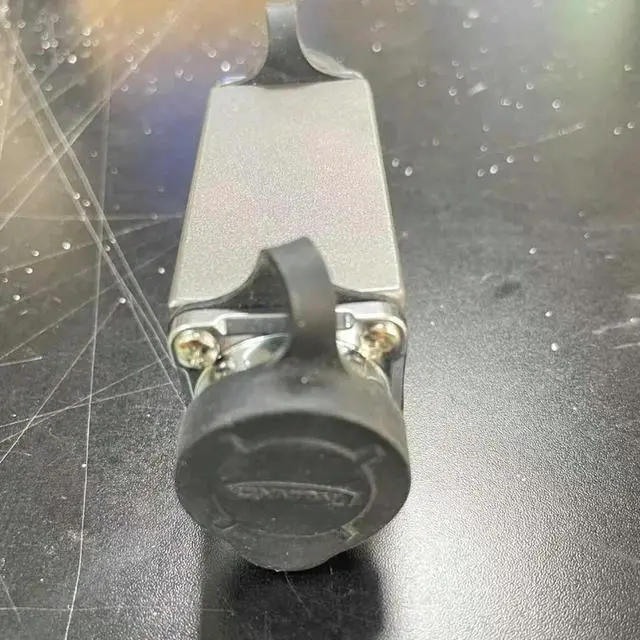 Alt view image 2 of 3 - 8-Core Docking Plug Line Array Speaker Extension Cable Docking Device Speaker Cable Docking Connector