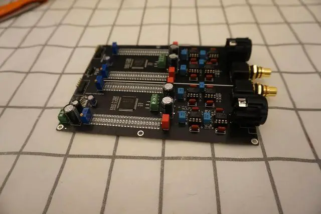 Alt view image 2 of 3 - Nvarcher R-2R LADDER SOURCE DA Convert XLR PCM NOS R2R thousand one precision resistor network decoder board 24 bit 384khz
