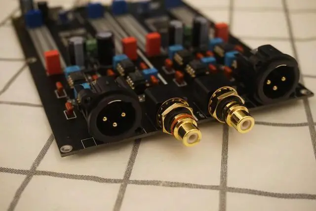Alt view image 3 of 3 - Nvarcher R-2R LADDER SOURCE DA Convert XLR PCM NOS R2R thousand one precision resistor network decoder board 24 bit 384khz
