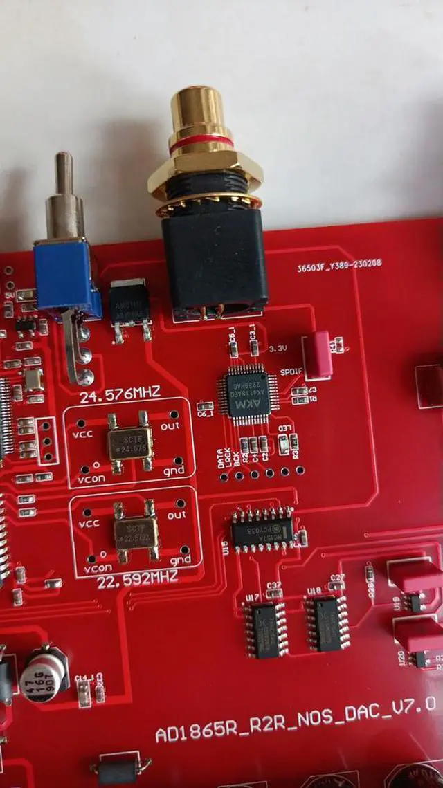 Alt view image 3 of 3 - AD1865R nos R2R decoder board