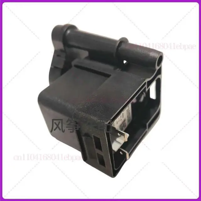 Main image of B13-5AE12120 220V 60Hz 15W DC31-00105B Drain Pump Motor For Clothes Dryer Drying Machine Parts