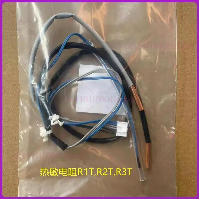 Main image of For Daikin air conditioner multi-line thermistor R1T, R2T, R3T temperature sensor probe 4MXS100EV2C