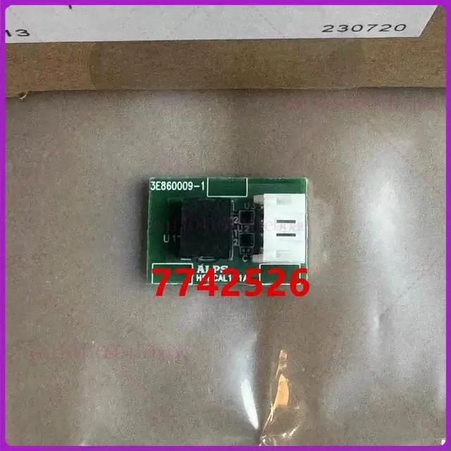 Alt view image 2 of 2 - Daikin Air Conditioning Hanging Sensor P Board 3E860009-1 Humidity Sensor FTXR350WC-W