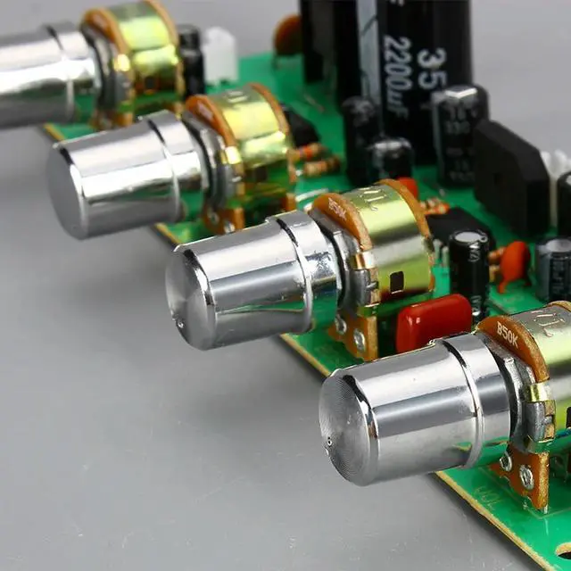 Alt view image 3 of 3 - 12V NE4558 HIFI Preamp Tone Board Bass Treble Volume Control Pre-Amplifier Board