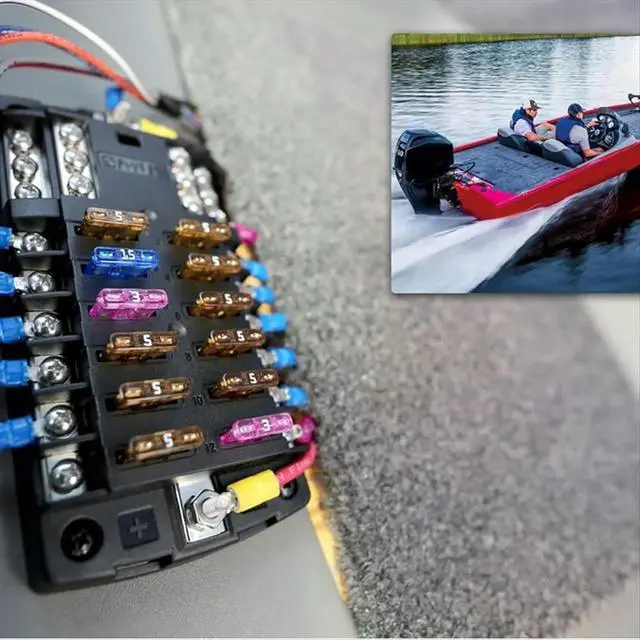 Alt view image 3 of 6 - Car Boat Fuse Box Holder 5026 Blade Fuse Block 32V100A 12 Circuit with Ground and Cover
