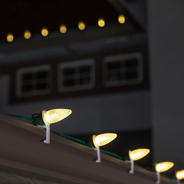 Alt view image 5 of 5 - HLO Lighting V2 Christmas Light Clips - C9 & Shingle/Gutter Clips for E17 Sockets - Durable Pack of 100