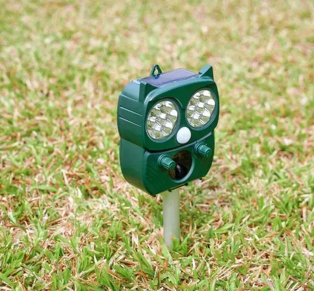 Alt view image 6 of 7 - Solar Power Ultrasonic Animal Repeller Pest Repellent Cat Deer Raccoon Garden US