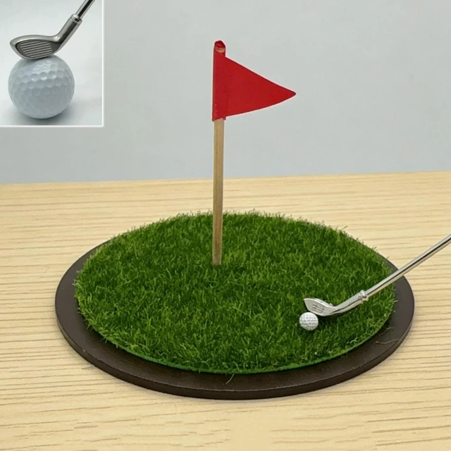 Alt view image 5 of 7 - Mini Desktop Golf Game Set Mini Tabletop Golf Set Putter Flag Balls
