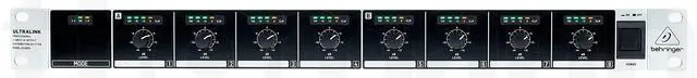Alt view image 4 of 6 - DS2800 Professional 2-Input 8-Output Distribution Splitter