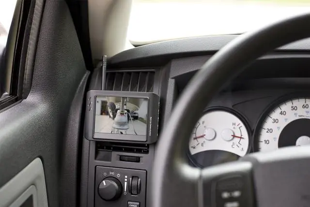 Alt view image 3 of 4 - 4843DATSEN Vehicle Back Up and Hitch Alignment Camera with 3.5 Inch Color Monitor