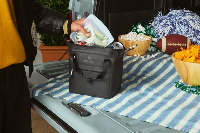 Alt view image 4 of 7 - Julienne Soft Cooler Bag, 7.4 qt, Toast | Insulated Lunchbox | Adjustable & Detachable Shoulder Strap | Front Zip Pocket | Hinge-Top Zip Opening | BPA-Free