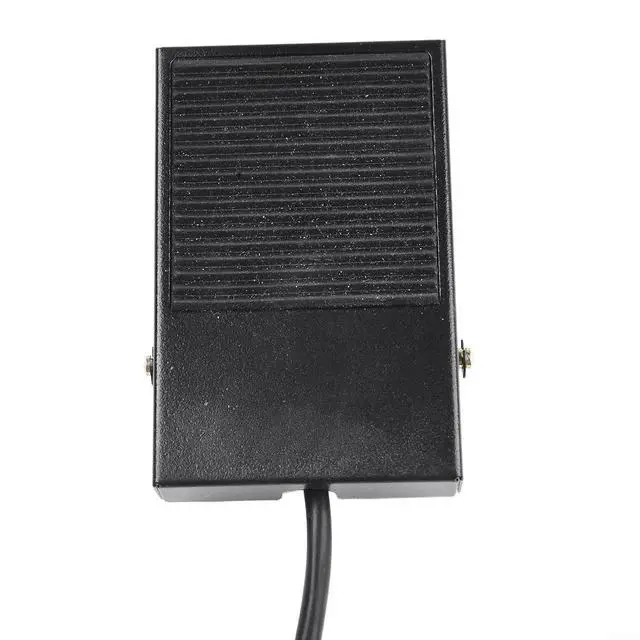 Alt view image 5 of 7 - TIG Welder Foot Control Anti Slip Pedal 2 Pin 3 Pin Connector Flame Retardant Shell Silver Contacts For Metal Arts Petroleum Operations Onboard Installation Repair Factory Instrument Control(3 core)
