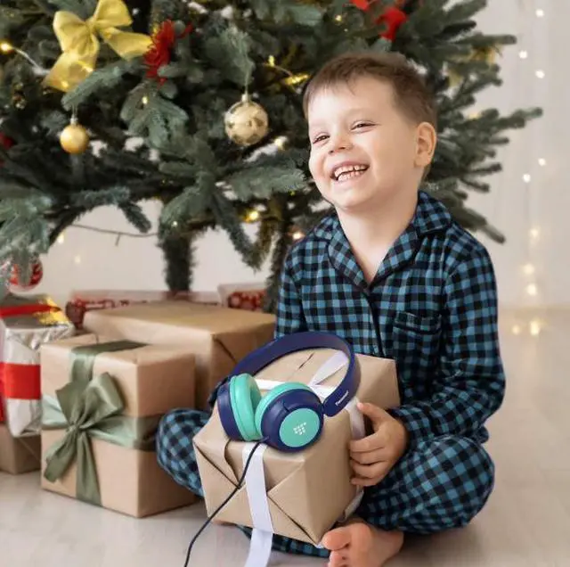 Alt view image 7 of 7 - Tronsmart Kids Headphones Lightweight Foldable On-Ear Wired Headphones for Boys Girls, 85dB Safe Volume, Adjustable Stereo, Over-Ear Toddler Headsets with 3.5mm,Wired Earphone for School/Tablet/Travel