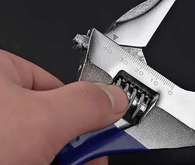 Alt view image 4 of 7 - Large Opening Adjustable Wrench Spanner with Short Handle 5''(Max Opening: 30mm/1.2 inch)