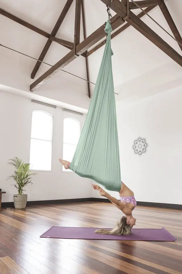Alt view image 3 of 7 - Pinc Active Silk Aerial Yoga Swing & Hammock Kit for Improved Yoga Inversions, Flexibility & Core Strength - Mint