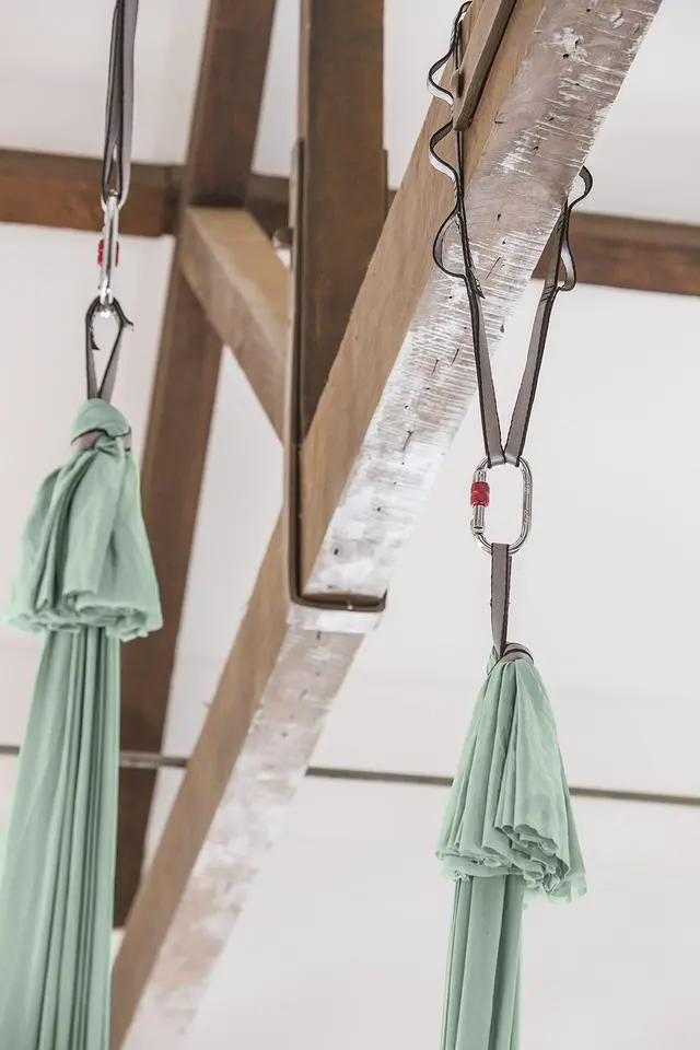 Alt view image 4 of 7 - Pinc Active Silk Aerial Yoga Swing & Hammock Kit for Improved Yoga Inversions, Flexibility & Core Strength - Mint