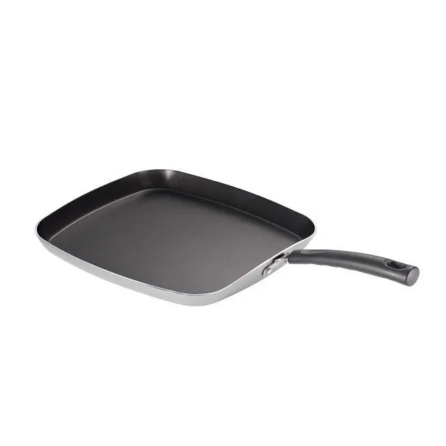 Alt view image 5 of 7 - Tramontina Primaware 15-Piece Non Stick Cookware Set with Lids and Utensils, Aluminum Nonstick Pots and Pans Kitchen Set (Silver)