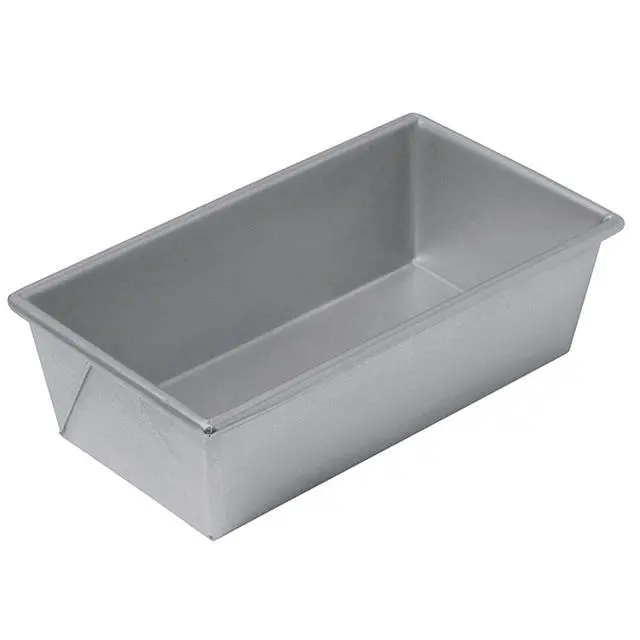 Alt view image 7 of 7 - Chicago Metallic Professional Non-Stick 8-Piece Bakeware Set, Silver