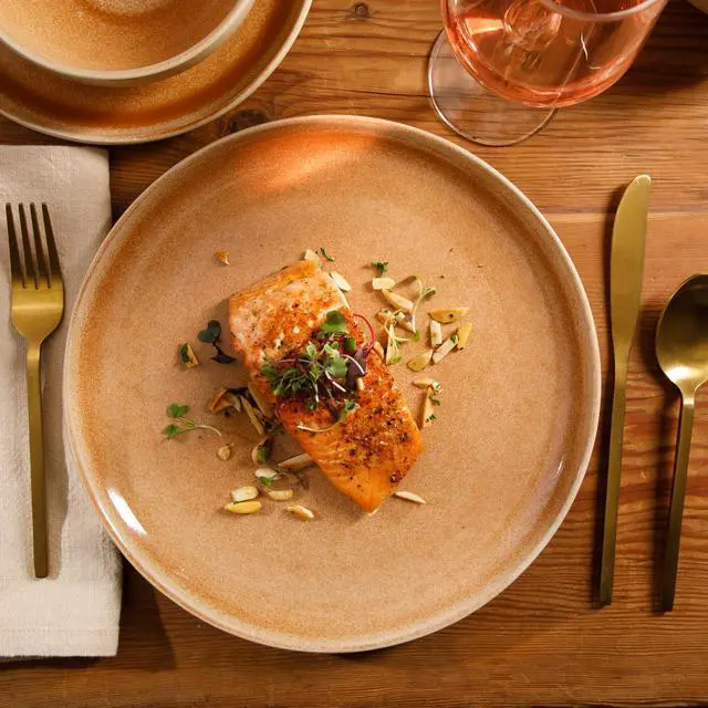 Alt view image 3 of 7 - Gibson Elite Manila Bay 12-Piece Stoneware Dinnerware Set, Service for 4, Reactive Glaze Modern Artisan Plates, Bowls & Mugs, Orange, Round Design