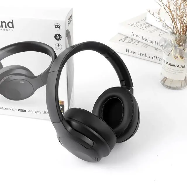 Alt view image 4 of 5 - Dnil Wireless Bluetooth Headphones with a Foldable, Over-Ear Design and Built-in Hidden Microphone, Suitable for Studying, Listening to Music, and Gaming.