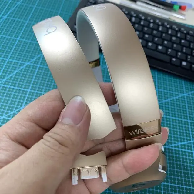 Alt view image 5 of 5 - Solo3 Headband Replacement Parts Accessories Solo 3 Head Band Top Repair Kit Compatible with Solo 3.0/Solo 2.0 Wired/Wireless (B0518/B0534) Headphones. (Gold)