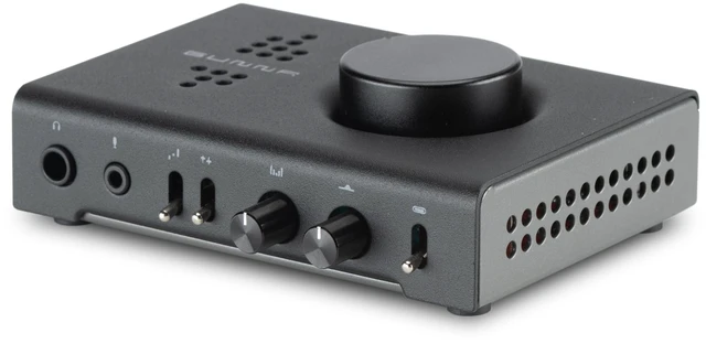 Main image of Schiit Gunnr Gaming Headphone Amp with Mic Input and Soundstage Control